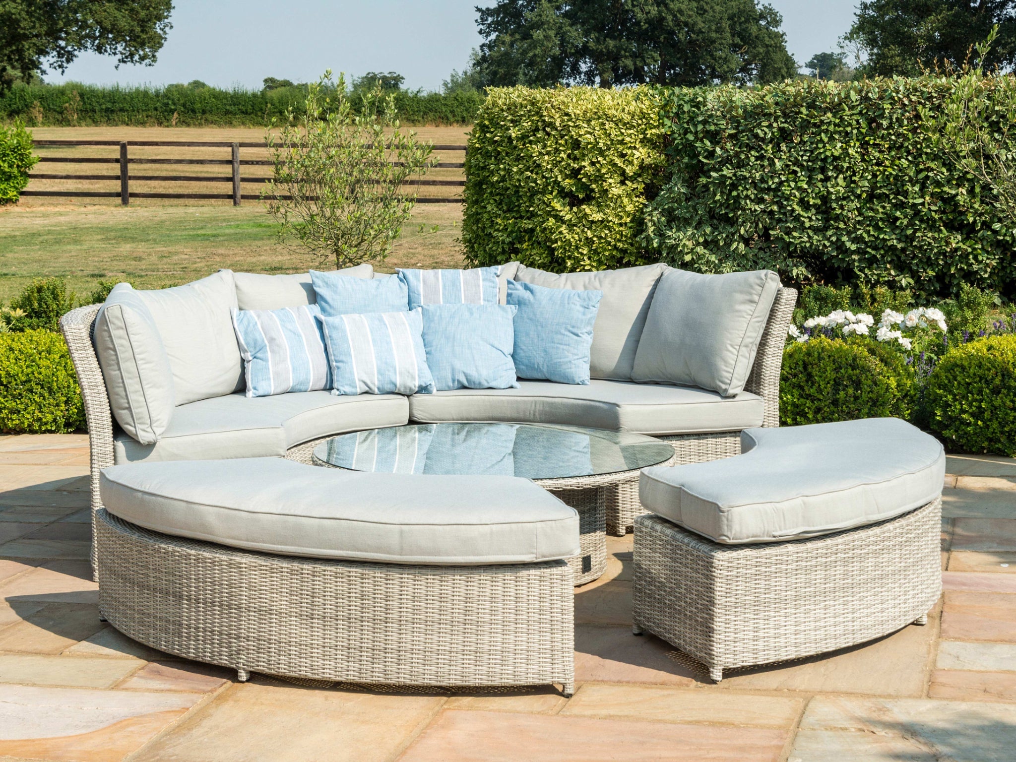 Oxford 5 Piece Wicker Outdoor Modular Lounge Setting FurnitureOkay