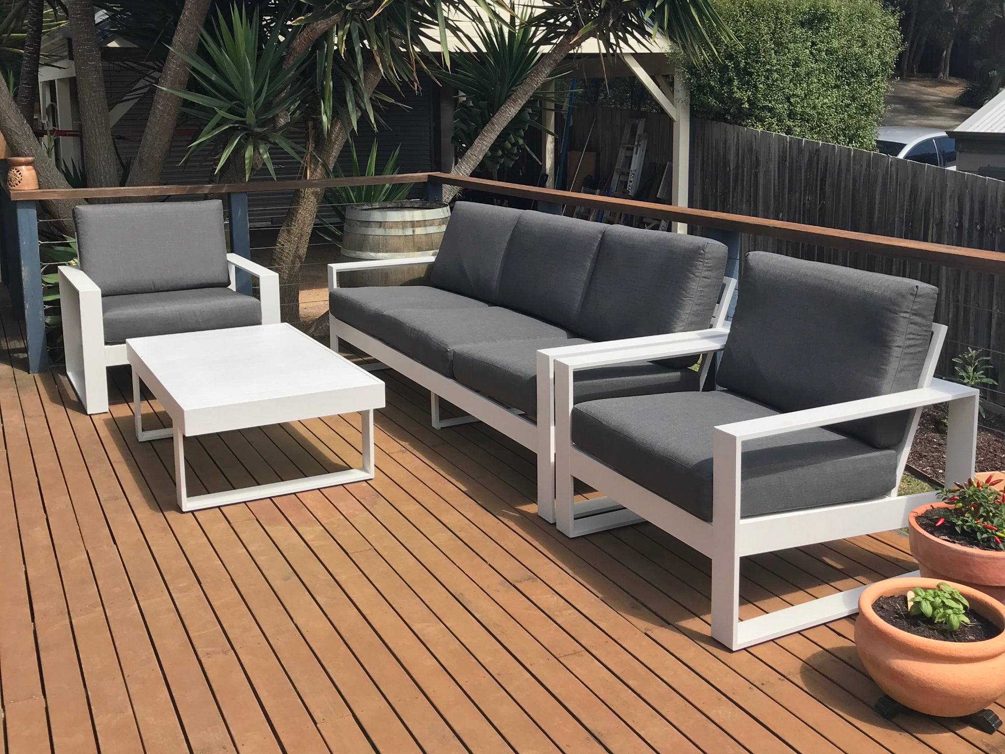 Aluminium outdoor best sale lounge setting